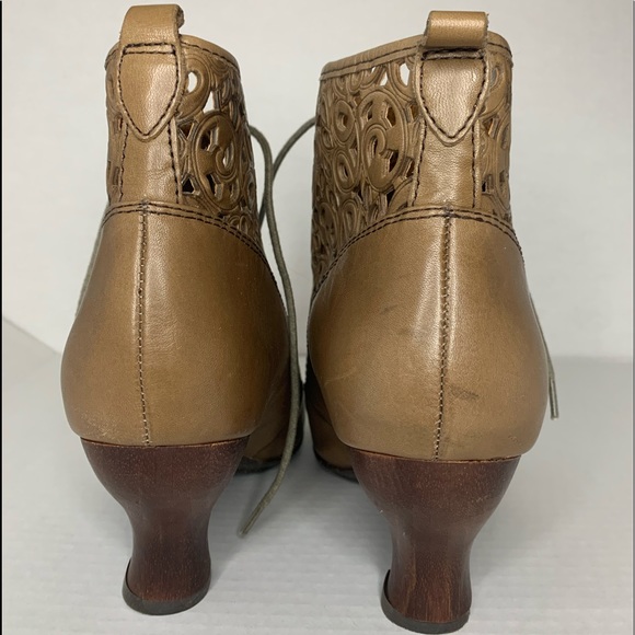 Naya Fennel Leather Booties - Picture 5 of 6